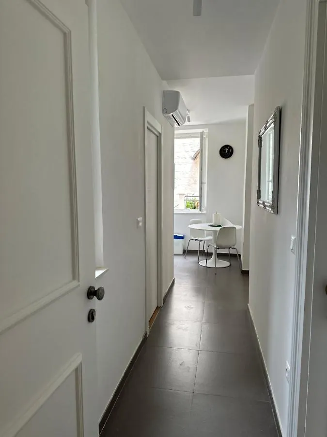 Old Town Apolon Luxury Apartment Split 0*,  Chorvatsko